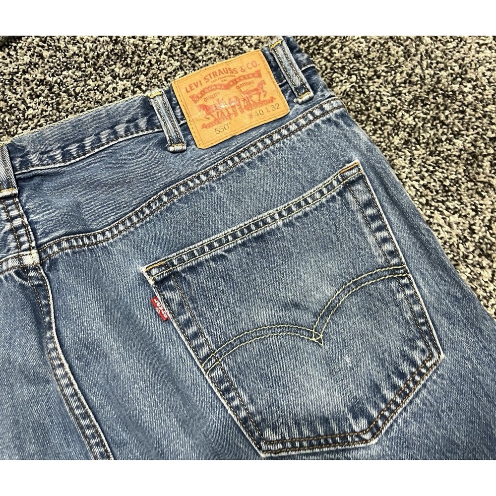 Levis 550 Jeans Mens 40x30 Blue Straight Leg Medium Wash Denim Pants